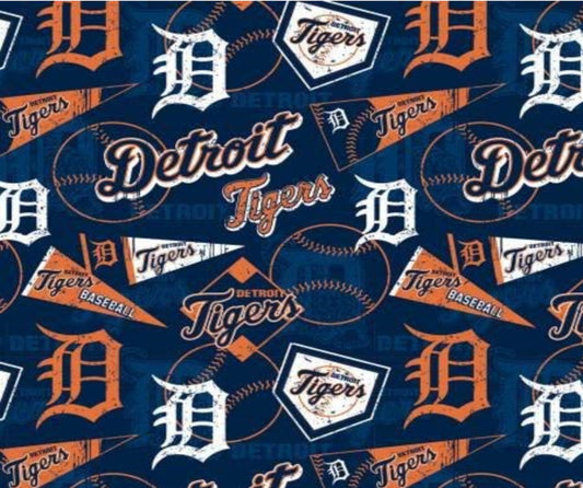 Detroit Tigers MLB Baseball Retro Flags Fabric Traditions Cotton Fabric MLB-14416B